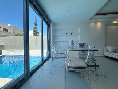 Μεζονέτα, 250τ. μ.