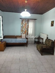 Μονοκατοικία, 63τ. μ.