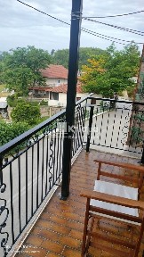 Μονοκατοικία, 180τ. μ.