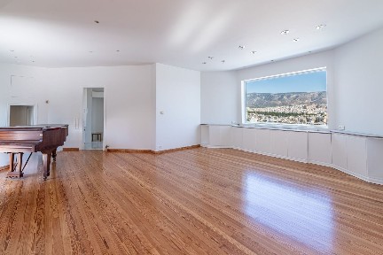 Μονοκατοικία, 455τ. μ.