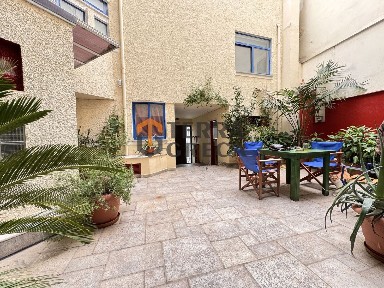 Μονοκατοικία, 306τ. μ.