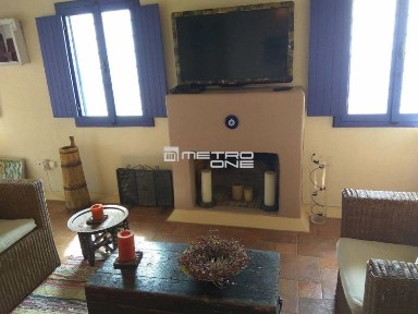 Μεζονέτα, 100τ. μ.