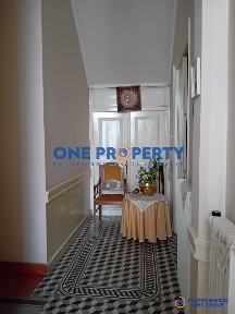 Μονοκατοικία, 400τ. μ.