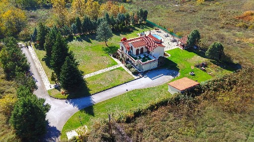 Μονοκατοικία, 367τ. μ.