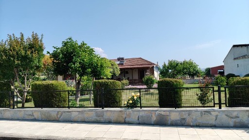 Μονοκατοικία, 120τ. μ.