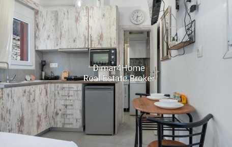 Μονοκατοικία, 18τ. μ.