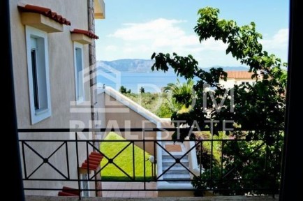Αχλαδές - Άγιος Νικόλαος, Δαφνούσες (Φθιώτιδα)