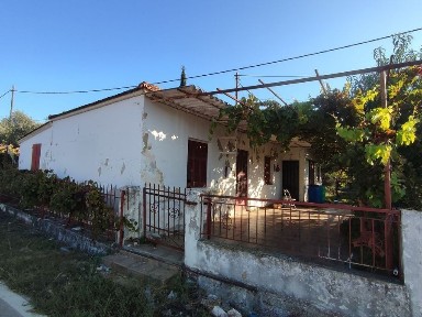 Μονοκατοικία, 90τ. μ.