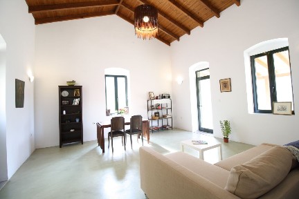 Μονοκατοικία, 125τ. μ.
