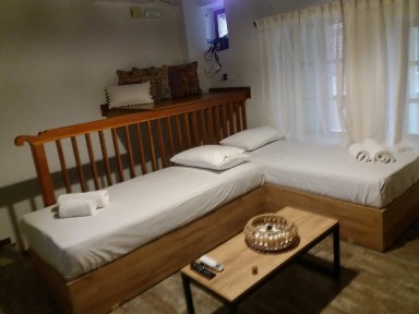 Μονοκατοικία, 75τ. μ.