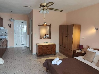 Studio / Γκαρσονιέρα, 45τ. μ.