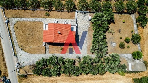 Μονοκατοικία, 170τ. μ.