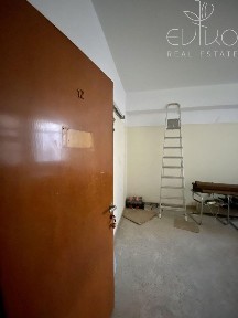 Γραφείο, 17τ. μ.