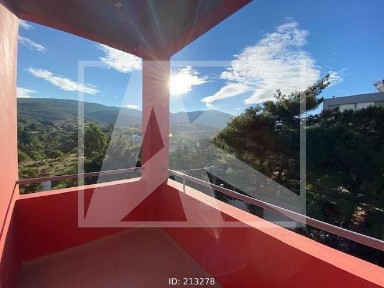 Διαμέρισμα, 200τ. μ.