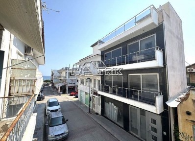 Συγκρότημα διαμερισμάτων, 150τ. μ.