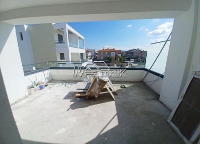 Μεζονέτα, 100τ. μ.