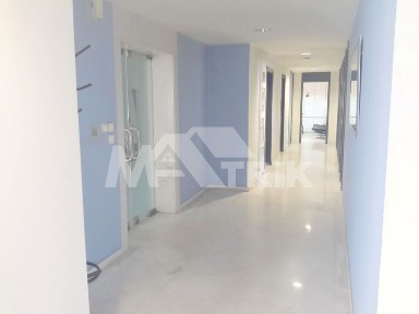 Γραφείο, 405τ. μ.