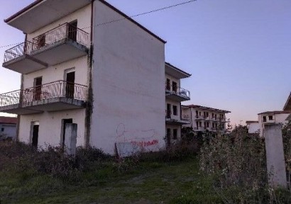 Κορυφή, Πλατύ (Ημαθία)