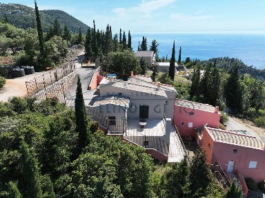 Μεζονέτα, 153τ. μ.