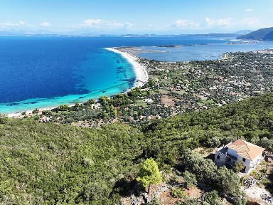 Μονοκατοικία, 288τ. μ.