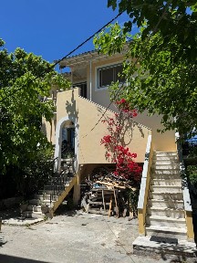 Μονοκατοικία, 200τ. μ.