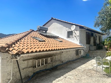 Μονοκατοικία, 287τ. μ.