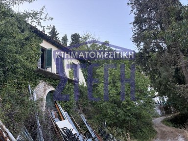Κτίριο, 120τ. μ.