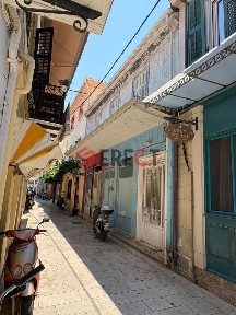 Μονοκατοικία, 260τ. μ.
