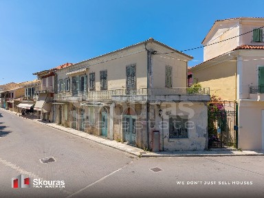 Μονοκατοικία, 425τ. μ.