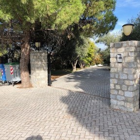 Μονοκατοικία, 200τ. μ.