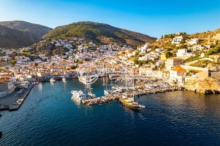 Κέντρο, Ύδρα (Νησιά Αργοσαρωνικού)