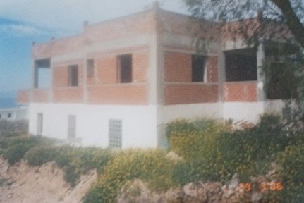 Μονοκατοικία, 160τ. μ.