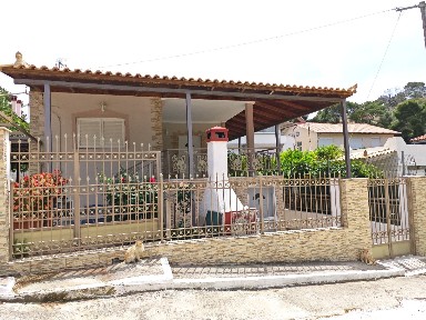 Μονοκατοικία, 136τ. μ.