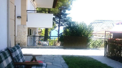 Μονοκατοικία, 55τ. μ.