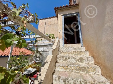 Κέντρο, Ύδρα (Νησιά Αργοσαρωνικού)