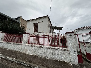 Μονοκατοικία, 180τ. μ.