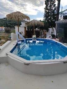 Μονοκατοικία, 240τ. μ.