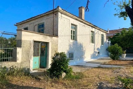 Μονοκατοικία, 122τ. μ.