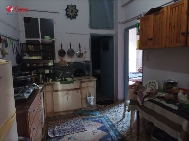 Μονοκατοικία, 100τ. μ.