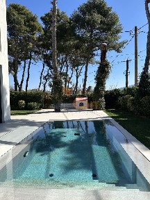 Μονοκατοικία, 330τ. μ.