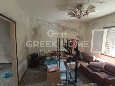 Μονοκατοικία, 45τ. μ.