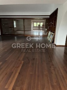 Μονοκατοικία, 550τ. μ.