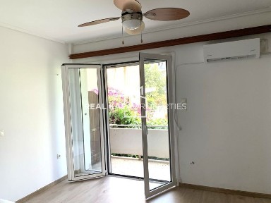 Κάτω Γλυφάδα, Γλυφάδα (Αθήνα - Νότια Προάστια)