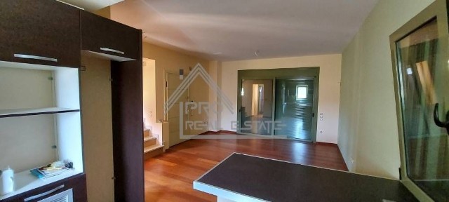 Κέντρο, Νέα Μάκρη (Αθήνα - Ανατολικά Προάστια)