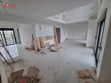Μεζονέτα, 180τ. μ.