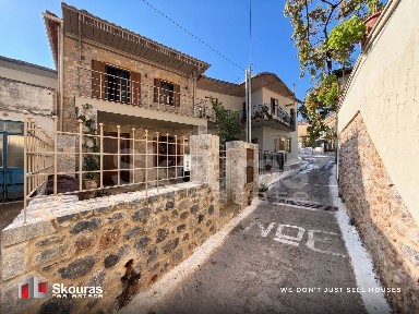Μονοκατοικία, 130τ. μ.