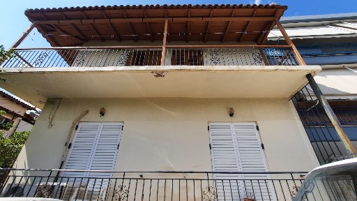 Μονοκατοικία, 230τ. μ.