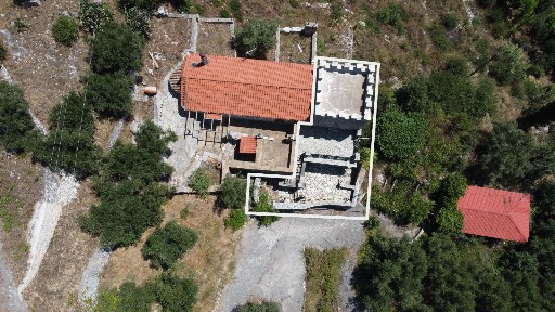 Μονοκατοικία, 103τ. μ.