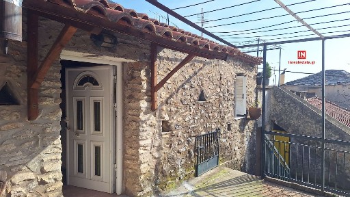 Μονοκατοικία, 190τ. μ.