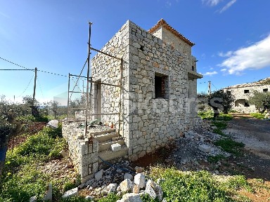 Μονοκατοικία, 120τ. μ.